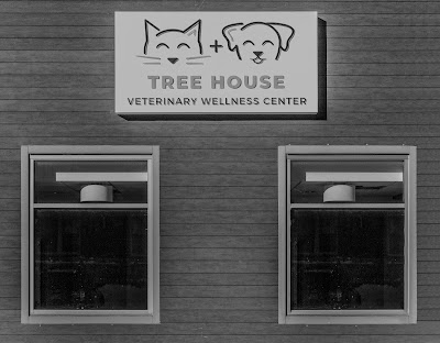 Had a great experience getting my cat spayed here. Extremely helpful and friendly staff