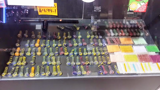 Tobacco Shop «Cigarette & Gift Shop», reviews and photos, 1336 W Yosemite Ave, Manteca, CA 95337, USA