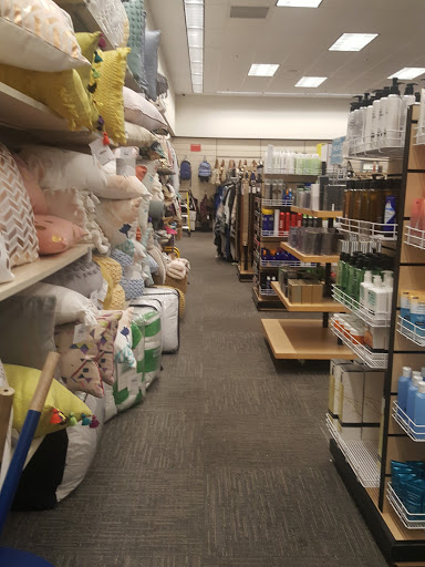 Department Store «Nordstrom Rack Gateway», reviews and photos, 9607 Research Blvd, Austin, TX 78759, USA