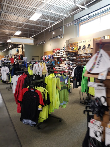 Camping Store «REI», reviews and photos, 1790 Expo Pkwy, Sacramento, CA 95815, USA