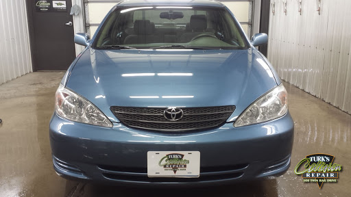 Auto Body Shop «Turks Collision Repair», reviews and photos, 508 Twin Rail Dr, Minooka, IL 60447, USA