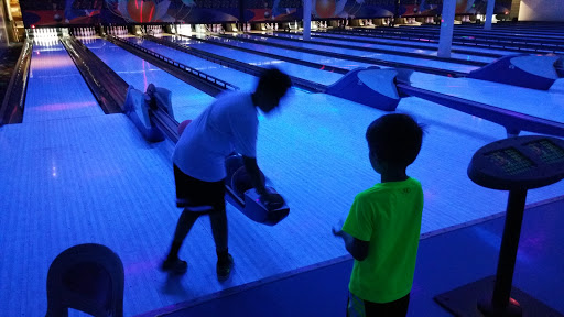 Bowling Alley «Retro Bowl», reviews and photos, 906 Liberty Dr, Liberty, MO 64068, USA