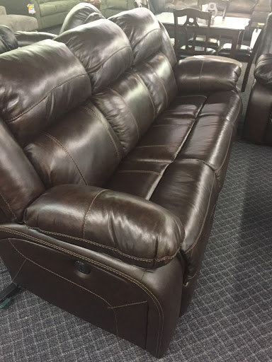 Furniture Wholesaler «Versailles Furniture Corp.», reviews and photos, 3128 Queens Blvd, Long Island City, NY 11101, USA