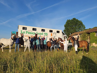 Les poneys du lien à Mazières-Naresse