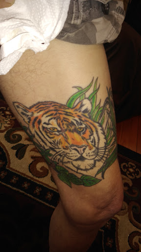 Tattoo Shop «Designs By Dana», reviews and photos, 4167 Hamilton Ave, Cincinnati, OH 45223, USA