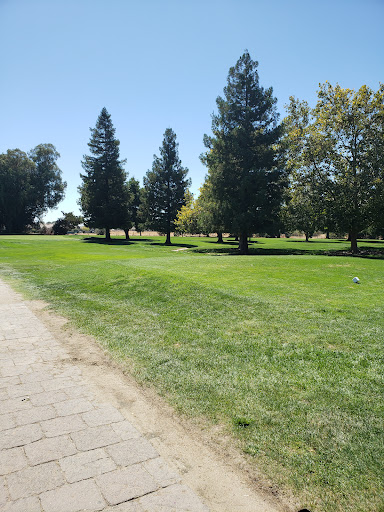 Golf Course «Bradshaw Ranch Golf Course», reviews and photos, 7350 Bradshaw Rd, Sacramento, CA 95829, USA