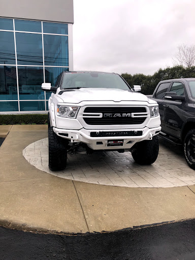 Chrysler Dealer «Rochester Hills Chrysler Jeep Dodge Ram», reviews and photos, 1301 S Rochester Rd, Rochester, MI 48307, USA