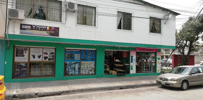 Mz F384, Avenida Isidro Ayora, Villa 2, Guayaquil 090503, Ecuador