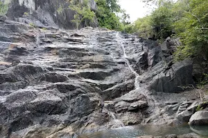 Namtok Than Prawet Waterfall image