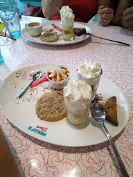 Photo n°70 de Holly's Diner à La Chapelle-Saint-Luc ()