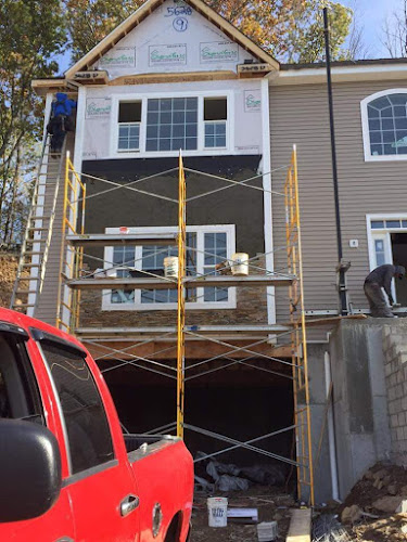 Pesantez home Renovations inc. - Roofing Contractor in White Plains, New York