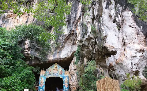Suwan Khuha Cave - Monkey Cave image