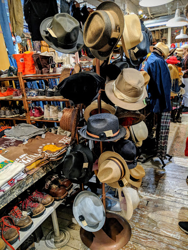 Vintage Clothing Store «10 ft Single by Stella Dallas», reviews and photos, 285 N 6th St, Brooklyn, NY 11211, USA