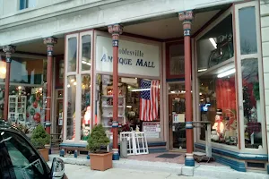 Noblesville Antiques on the Square image