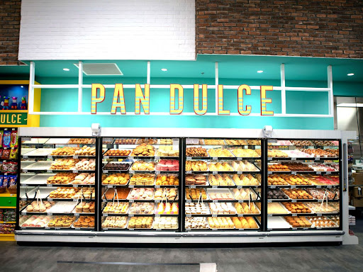 Supermarket «Vallarta Supermarkets», reviews and photos, 600 Bear Mountain Blvd, Arvin, CA 93203, USA