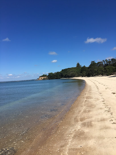 Kauritutahi Beach