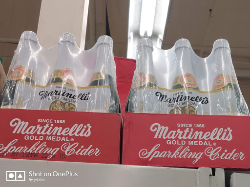 Shopping Mall «Bell Shopping Center», reviews and photos, 5029 E Florence Ave, Bell, CA 90201, USA