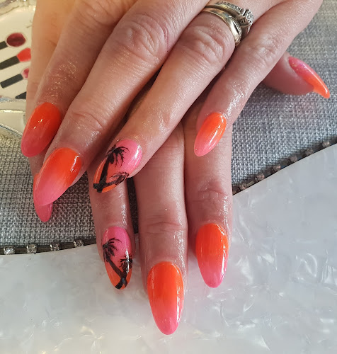 Reviews of Lily's Nails & Beauty in Warrington - Beauty salon