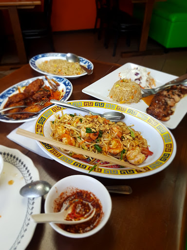 THAI FOOD - Chao Phraya Chihuahua