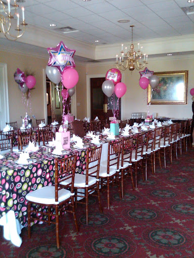 Florist «Cary Florist», reviews and photos, 100 Parkthrough St, Cary, NC 27511, USA