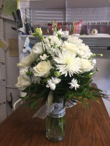 Florist «The Daisy Fair Flowers», reviews and photos, 1400 4th Ave, Conway, SC 29526, USA