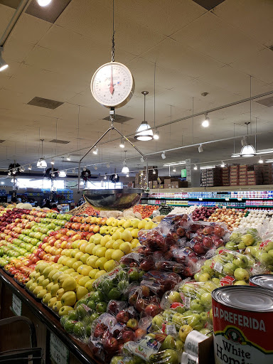 Supermarket «Morelia Supermarket Inc», reviews and photos, 4833 W Diversey Ave, Chicago, IL 60639, USA