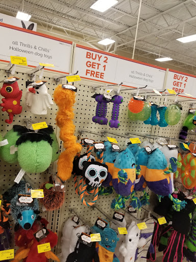 Pet Supply Store «PetSmart», reviews and photos, 857 N Val Vista Dr #106, Gilbert, AZ 85234, USA