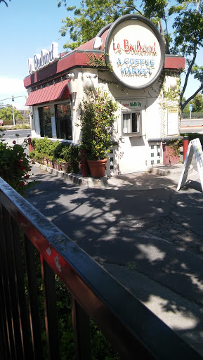 Coffee Shop «Le Boulevard», reviews and photos, 520 S Mooney Blvd, Visalia, CA 93277, USA