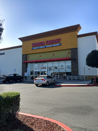 Hardware Store «Harbor Freight Tools», reviews and photos, 1291 N Hacienda Blvd, La Puente, CA 91744, USA