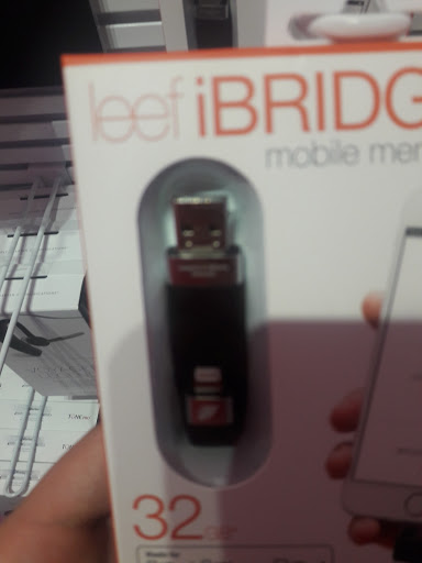 Cell Phone Store «T-Mobile», reviews and photos, 6800 Dixie Hwy, Louisville, KY 40258, USA