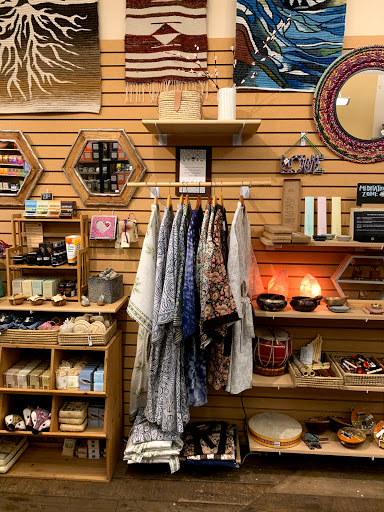 Gift Shop «Ten Thousand Villages», reviews and photos, 567 S Lake Ave, Pasadena, CA 91101, USA