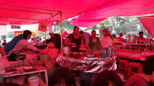 Tianguis las acacias