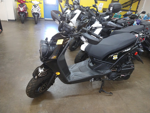 Moped Dealer «MopedU», reviews and photos, 810 Maiden Ln, Iowa City, IA 52240, USA