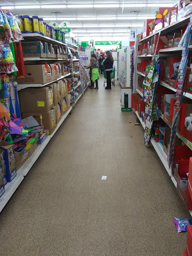 Dollar Store «Dollar Tree», reviews and photos, 224 A Eglin Pkwy NE, Fort Walton Beach, FL 32547, USA