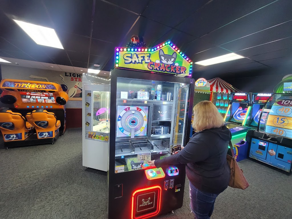 Ozark Lanes Cafe 72703