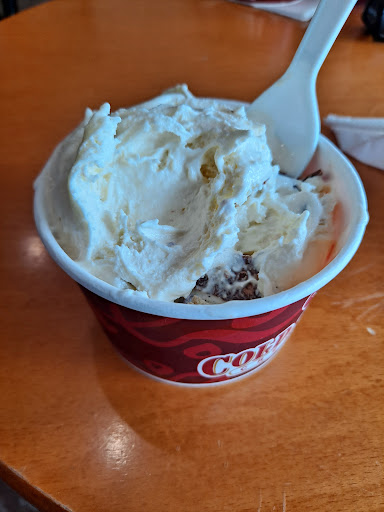 Ice Cream Shop «Cold Stone Creamery», reviews and photos, 35732 Van Dyke, Sterling Heights, MI 48312, USA