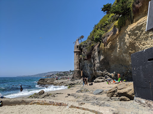 Tourist Attraction «Pirate Tower», reviews and photos, 2713 Victoria Dr, Laguna Beach, CA 92651, USA