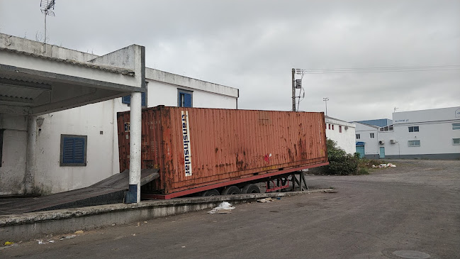 Avaliações doArmazens Jacinto Moniz e Resendes em Ponta Delgada - Oficina mecânica