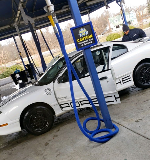 Car Wash «Fredericktowne Auto Spa», reviews and photos, 1509 Garrett Dr, Frederick, MD 21702, USA