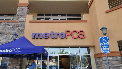 Cell Phone Store «MetroPCS Corporate Store», reviews and photos, 68 Rio Rancho Rd, Pomona, CA 91766, USA