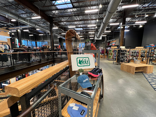 Camping Store «REI», reviews and photos, 910 Rose Avenue, North Bethesda, MD 20852, USA