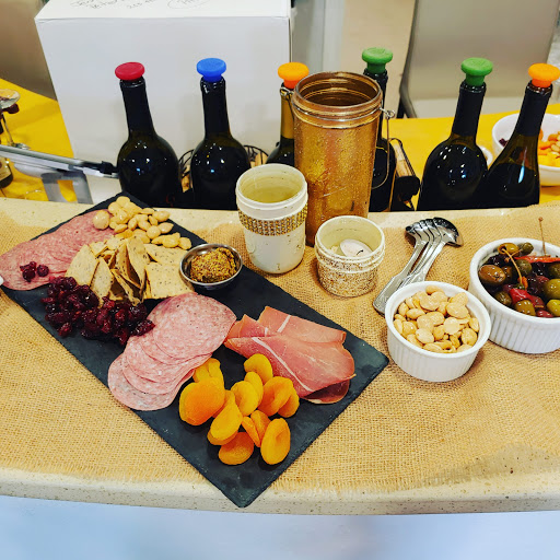 Winery «Ginkgo Forest Winery - Tacoma», reviews and photos, 2221 N 30th St, Tacoma, WA 98403, USA