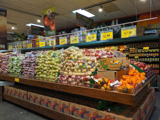 Supermarket «37th Avenue Food Bazaar Supermarket», reviews and photos, 3560 Junction Blvd, Flushing, NY 11368, USA