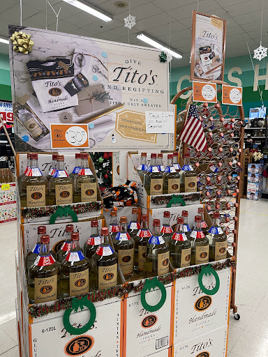 Liquor Store «Connecticut Beverage Mart», reviews and photos, 955 Washington St, Middletown, CT 06457, USA