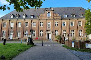 Kloster Langwaden image