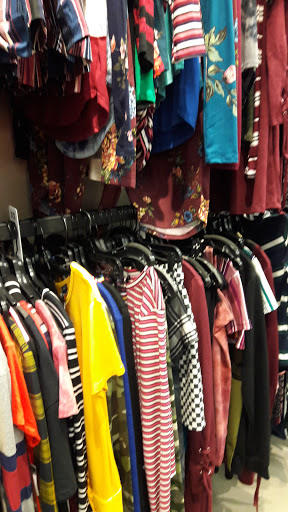 Clothing Store «rue21», reviews and photos, 112 Pavilion Pkwy, Fayetteville, GA 30214, USA
