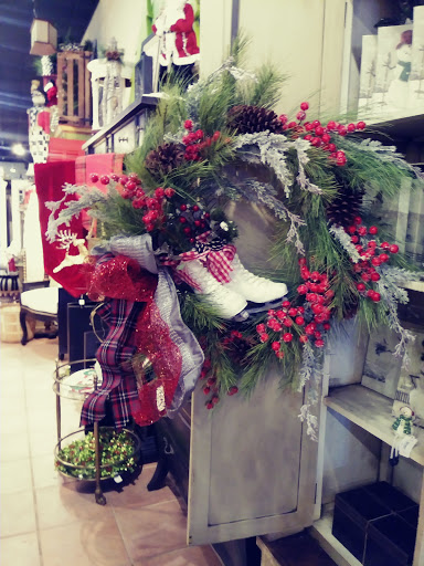 Furniture Store «Three French Hens Antiques», reviews and photos, 16935 Manchester Rd, Grover, MO 63040, USA