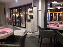 Atmosphère du Restaurant français Casserole Et Bouchons à Cabourg - n°16