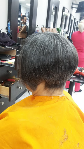 Beauty Salon «Michaels Beauty Salon», reviews and photos, 3110 W 76th St, Hialeah, FL 33018, USA