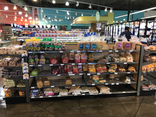 Grocery Store «Whole Foods Market», reviews and photos, 801 E Lamar Blvd, Arlington, TX 76011, USA